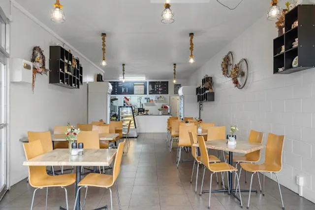 The Wardroom - Coffee & Kitchen