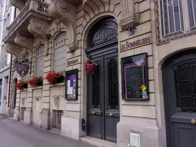 Les Sommeliers