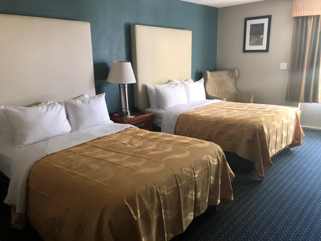 Quality Inn & Suites Apex - Holly Springs