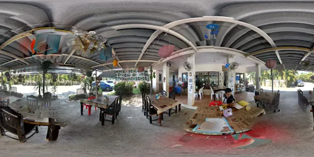 Som Wang Mountain View Restaurant.