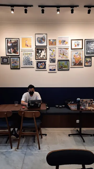 Three Folks Ice Cream and Coffee - Lebak Bulus