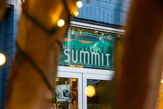 The Summit Beer Shop