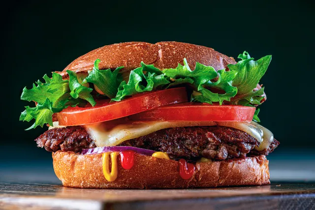 Friends & Brgrs Nokia Arena