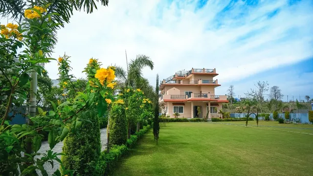 Aayan Retreat by Ganga Kripa Manors