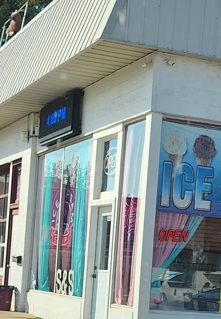 S&S Ice cream Shop