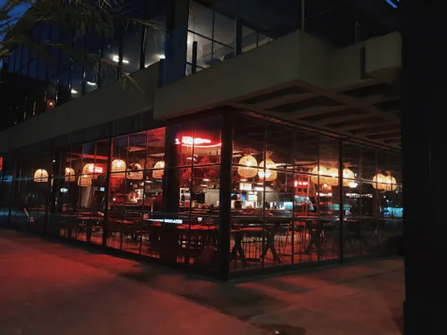 Malcriado - Entre Fuegos y Vinos