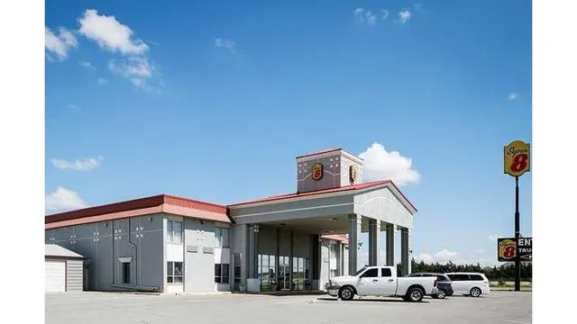 Super 8 by Wyndham Elk City
