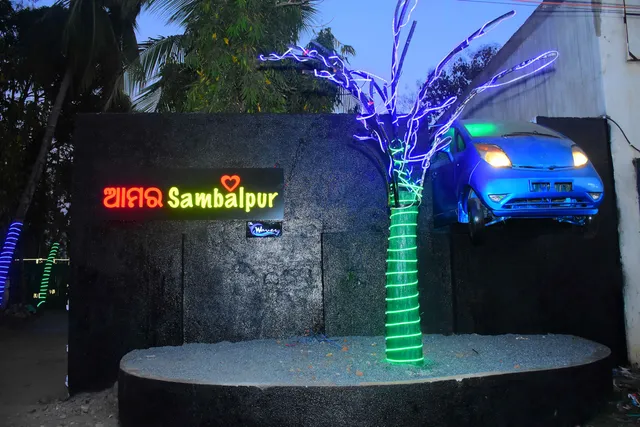 The Waves By Casa Cusina