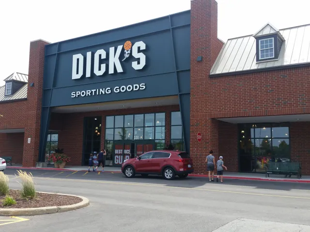DICK'S Sporting Goods