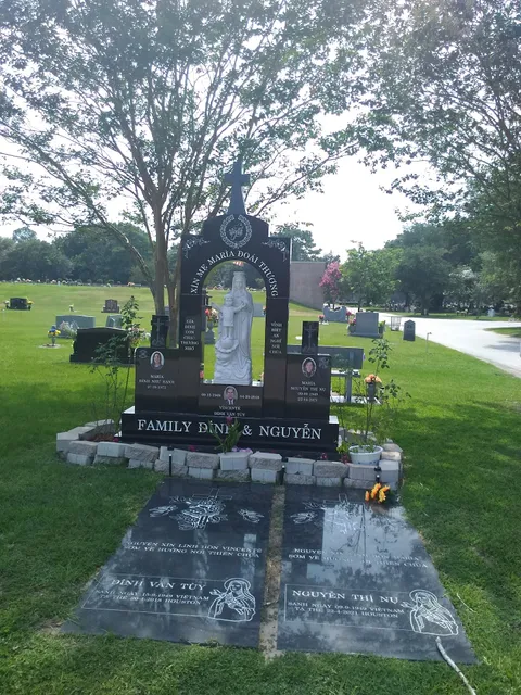 Earthman Resthaven Funeral Home & Cemetery