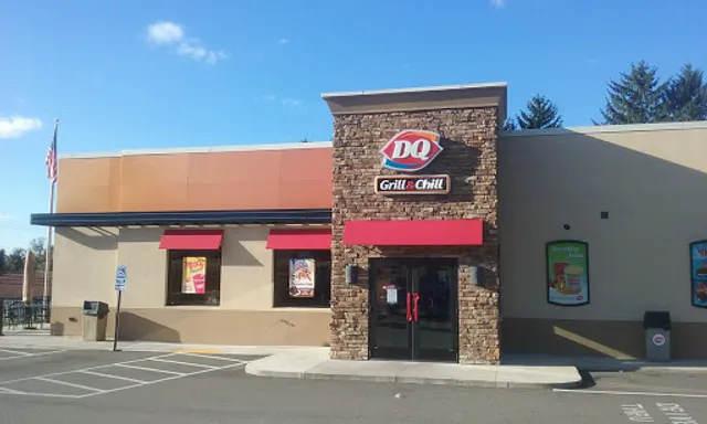 Dairy Queen Grill & Chill