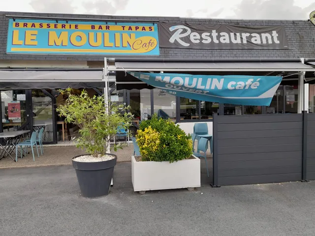 LE MOULIN café