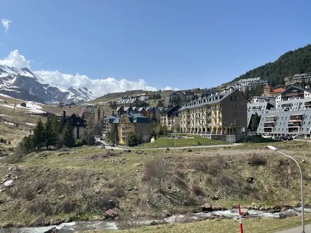 Alquiler de Aptos. Candanchu V.T.V.