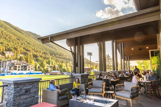 StillWest Brewery & Grill