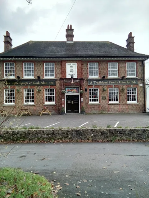The Fox & Hounds