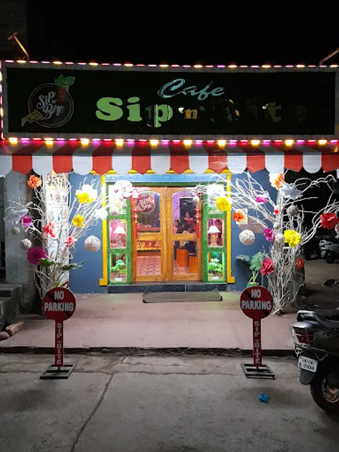 Cafe Sip 'n' Bite