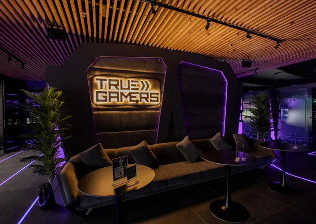 TRUE GAMERS E-Sports Gaming Cafe | Internet City