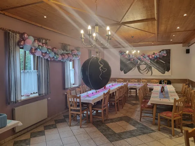 Gasthaus zur Dorfwirtin in Altendorf