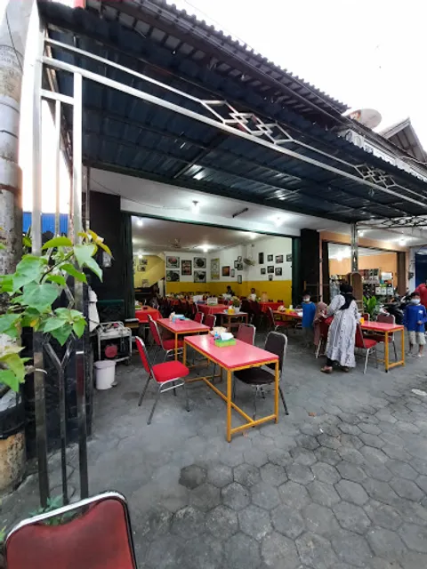 RM Sop Buntut Bu Leman
