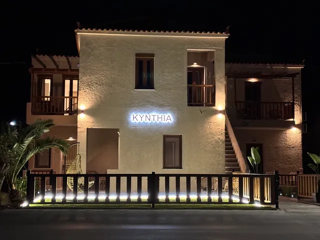 KYNTHIA seaview apartments