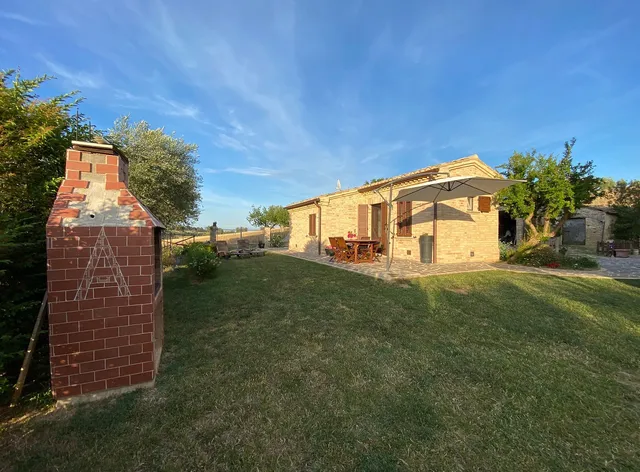 Aratro & Rosmarino - Bed & Breakfast a Civitanova Marche Alta