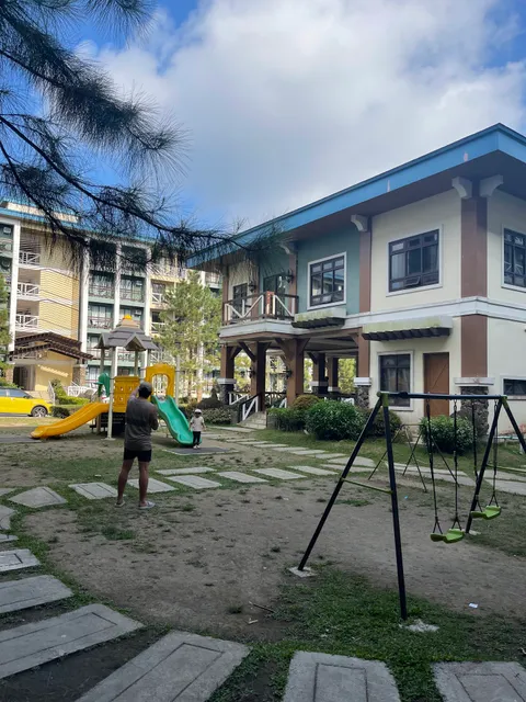 Summer10th Pinesuites Tagaytay