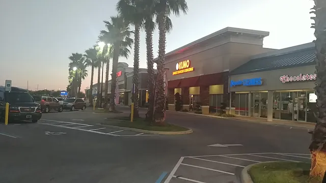 Ridge Plaza Shopping Center