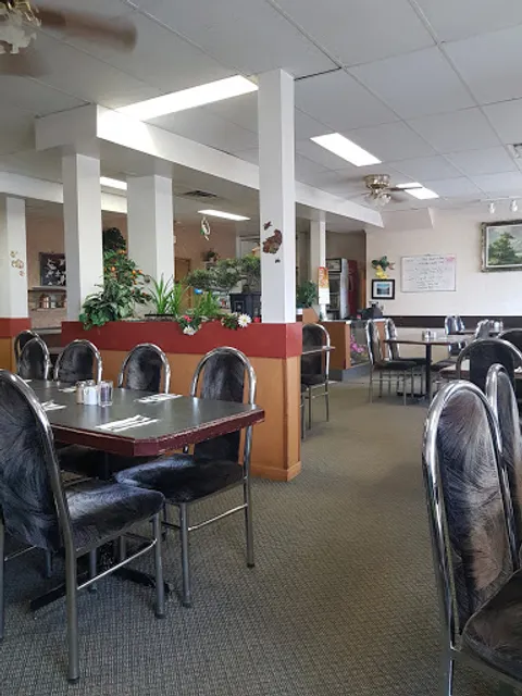 Maple Garden Restaurant