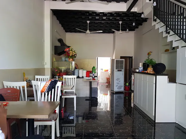 Bún Bò - Chả Cua Huế BẢO VY