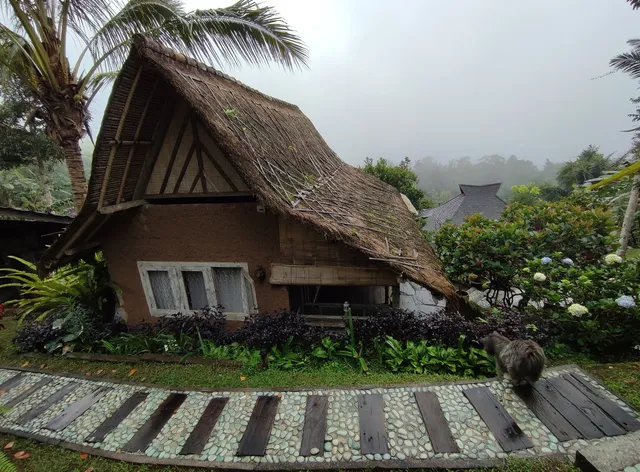 Batukaru Coffee Estate