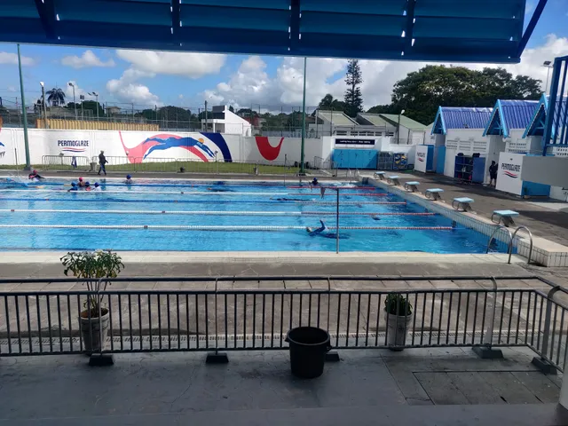 Pavillon Swimming Pool