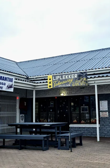 Lip Lekker Take Aways