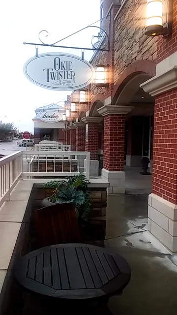 Smiths Okie Twister Co