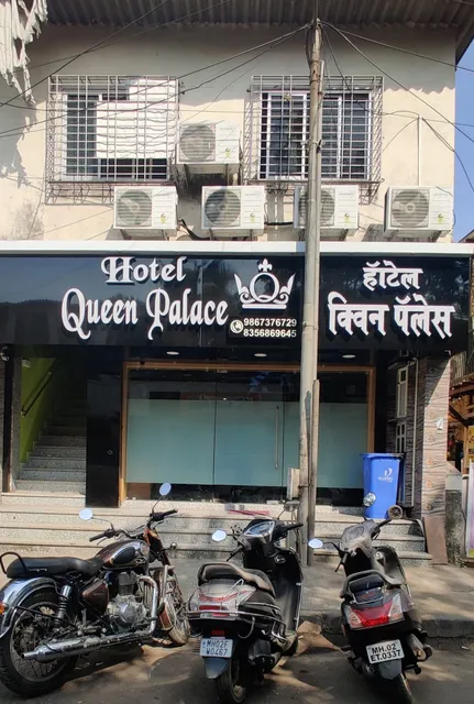 Hotel Queen Palace