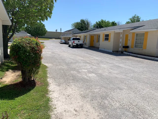 Winston's Air Conditioned Motel