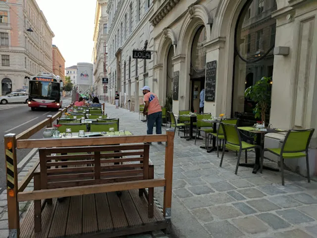 LOLA - Spanisches Restaurant