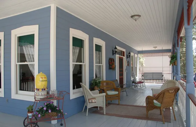 Starlight Pines Bed & Breakfast