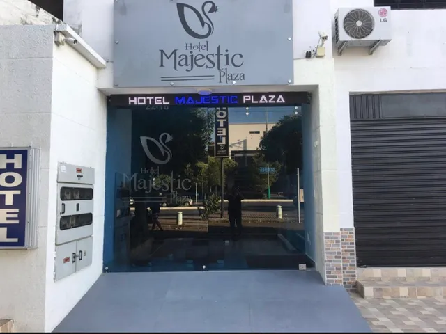 Hotel Majestic Plaza