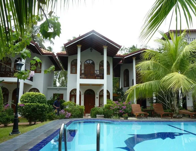 Hotel Bentota Village