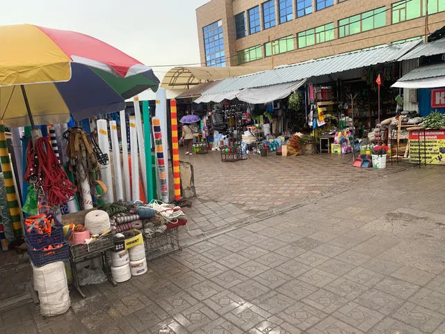 Besh Sary Shopping Mall