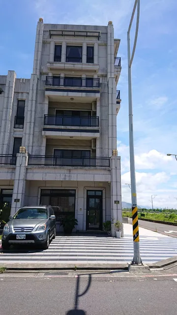 頭城烏石港民宿（已停止營業）