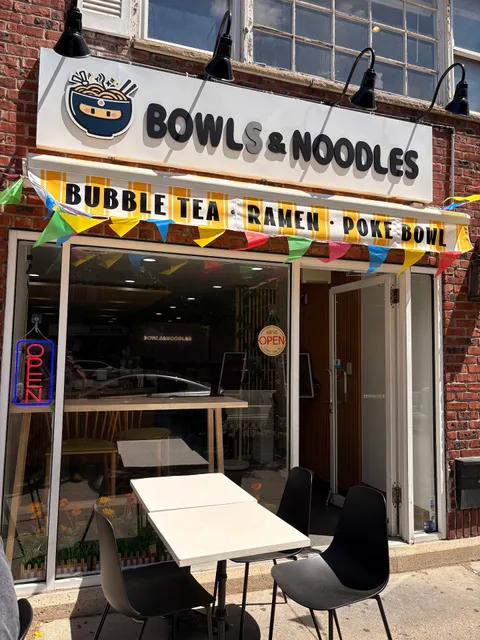 Bowls & Noodles - Poke Bowl • Ramen • Bubble Tea
