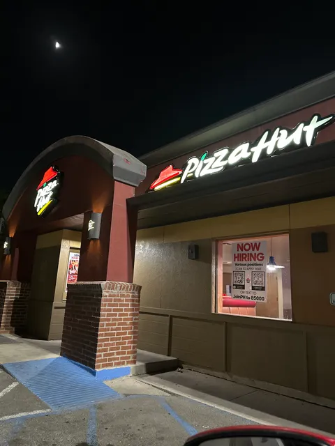 Pizza Hut