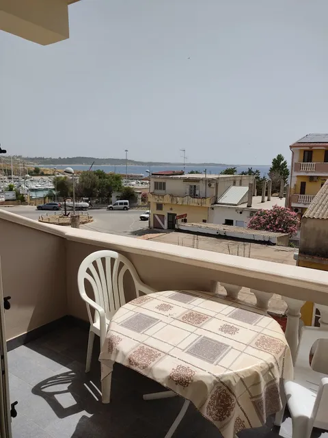 APPARTAMENTI LE CASTELLA