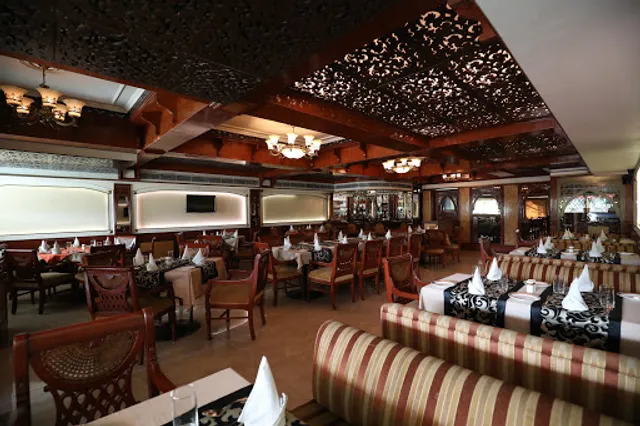 Samarkand Restaurant & Bar