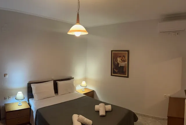 The side of Meteora majestic apartment