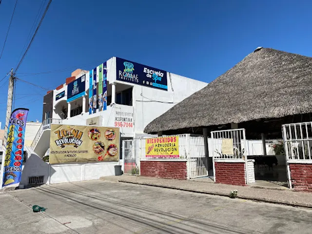 Tacos Capeados Revolución