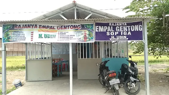 Rajanya Empal Gentong Haji Udin