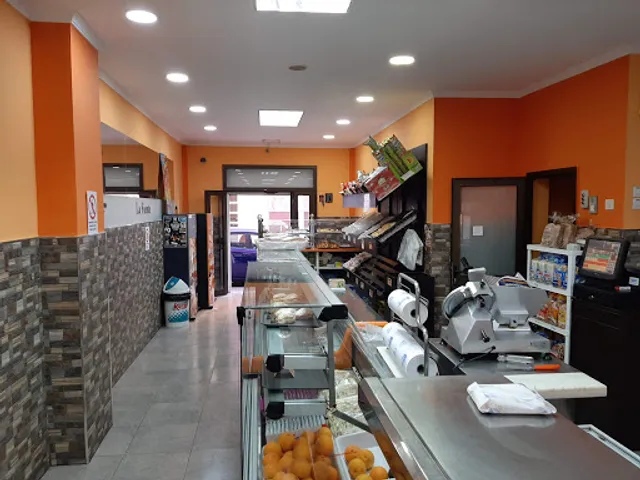 Panaderia La Fuente