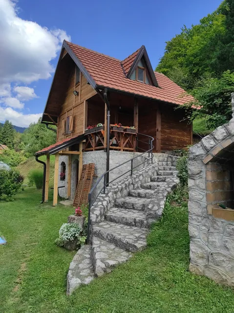 Seosko Domaćinstvo Vila Vrabac